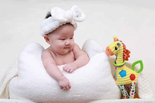 肥城4个月宝宝发育标准 肥城4个月宝宝发育标准